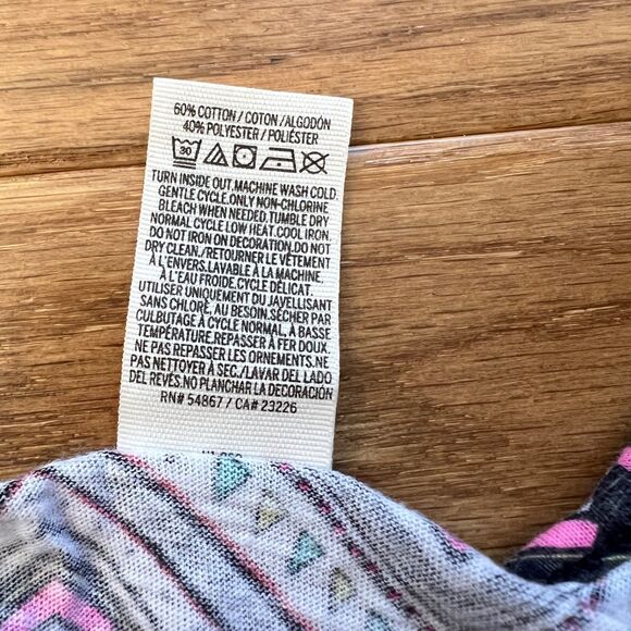 PINK Victoria's Secret Sleepwear Tank Top Size M Tribal Aztec Print Racerback - Picture 4 of 7